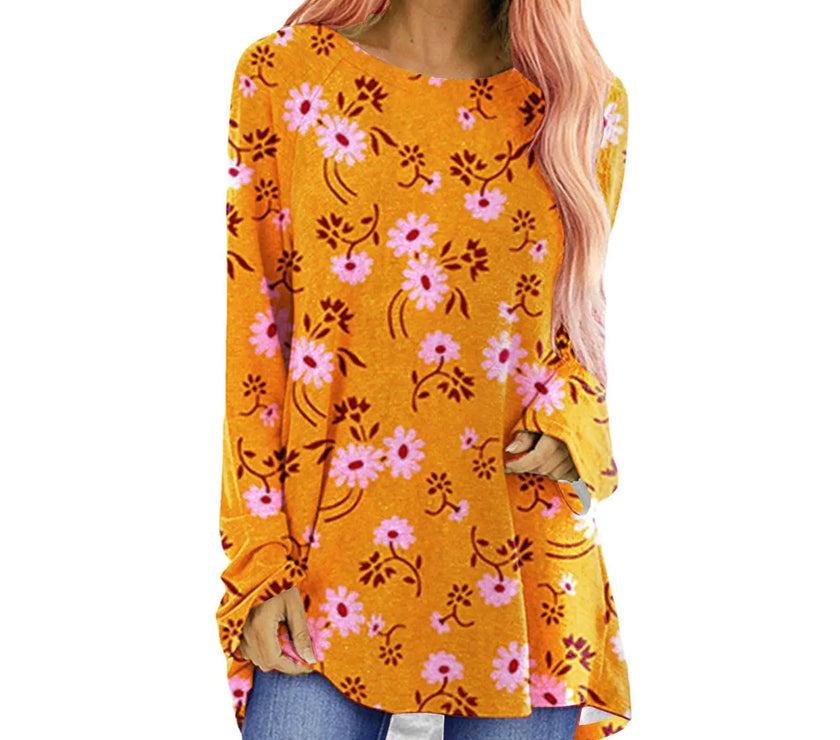 Spooky Chic Women's Halloween Tee